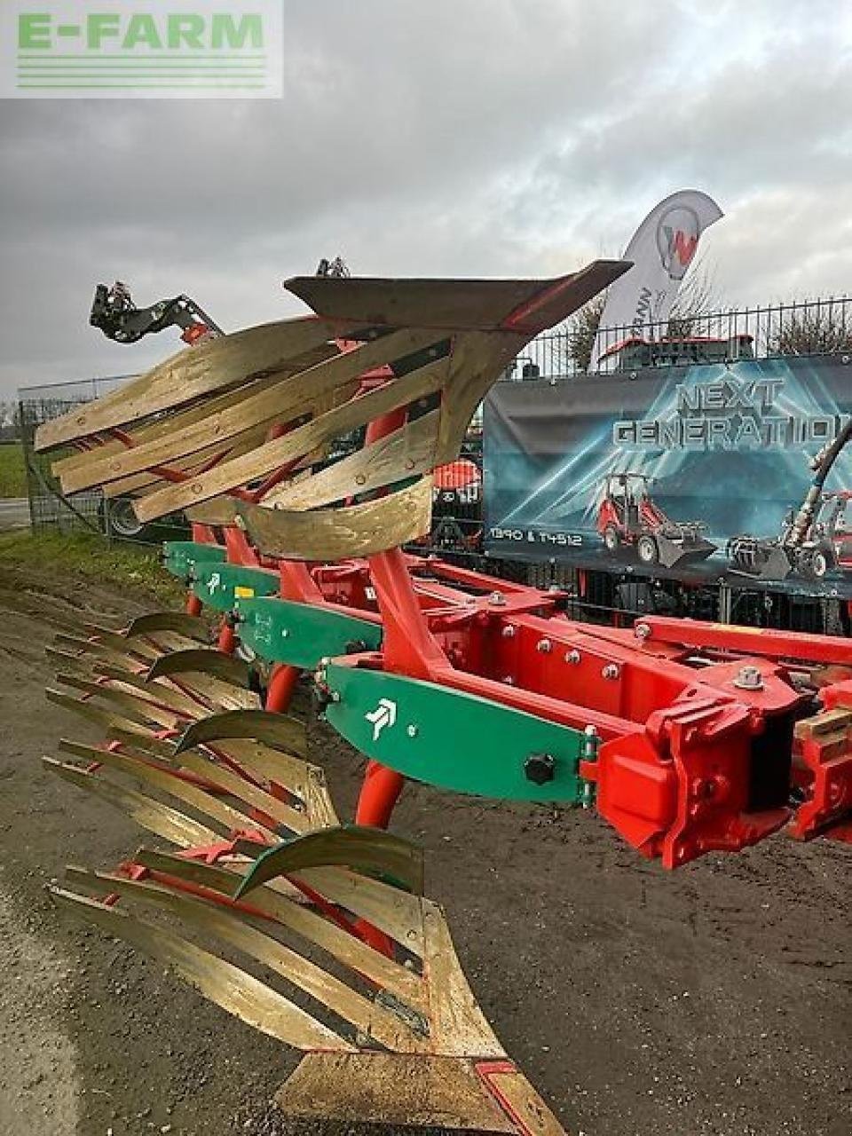 Pflug tipa Kverneland 2300 s variomat 4 schar volldrehpflug vorführmaschine, Gebrauchtmaschine u HEMMINGEN (Slika 1)