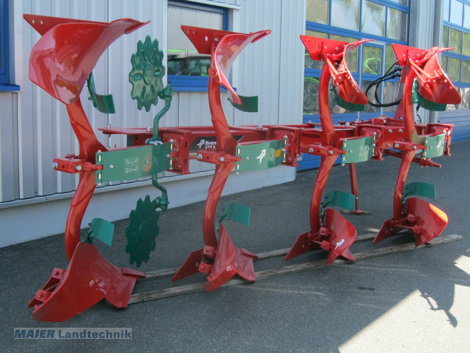 Pflug Türe ait Kverneland 2300 S Variomat/ 4- Schar, Neumaschine içinde Dieterskirchen (resim 2)