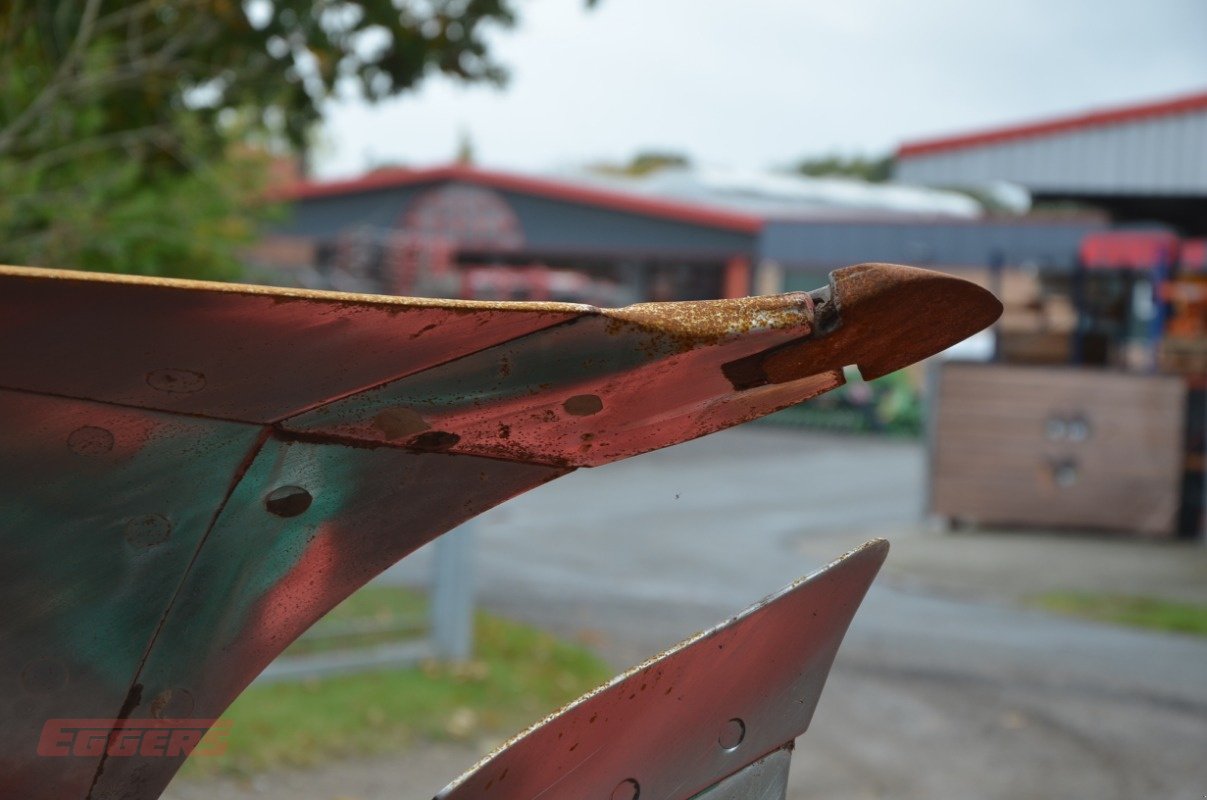 Pflug typu Kverneland 3300 S-100-5 Packerarm, Neumaschine v Suhlendorf (Obrázek 12)