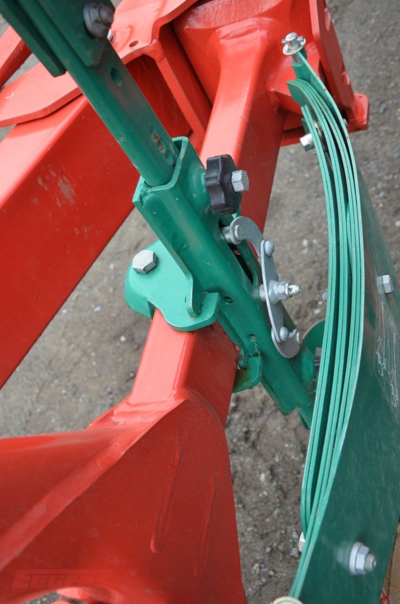 Pflug typu Kverneland 3300 S-100-5 Packerarm, Neumaschine v Suhlendorf (Obrázek 15)