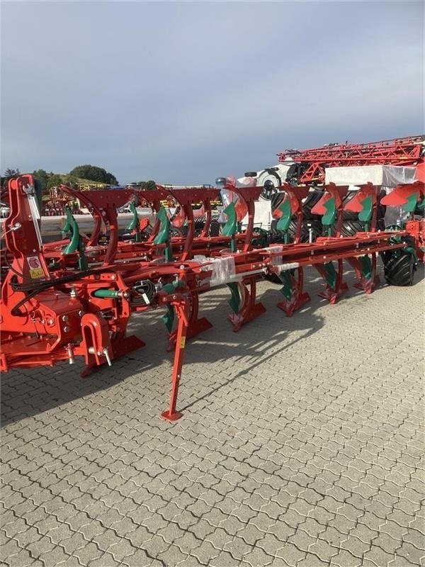 Pflug des Typs Kverneland 3300 S 6 furet krop 28, Gebrauchtmaschine in Mern (Bild 1)