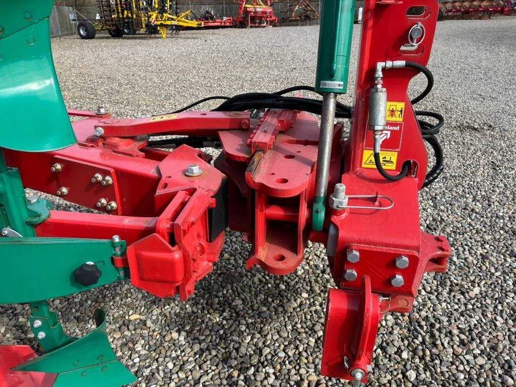 Pflug typu Kverneland 3300 S Variomat 6 F, Gebrauchtmaschine v Ribe (Obrázek 9)