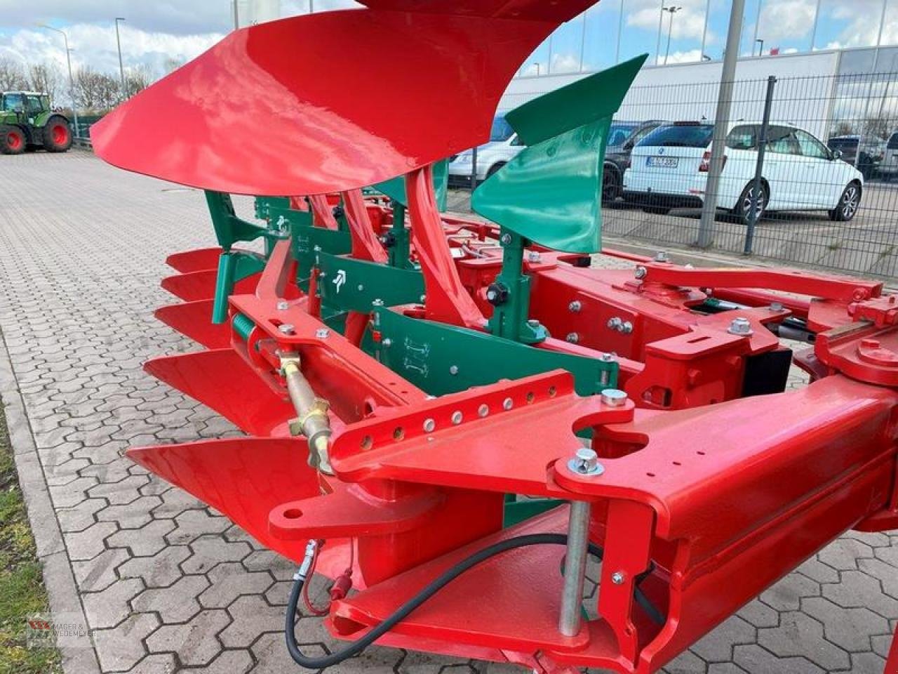 Pflug des Typs Kverneland 3300S-100 VARIO 5 SCHAR, Neumaschine in Oyten (Bild 6)