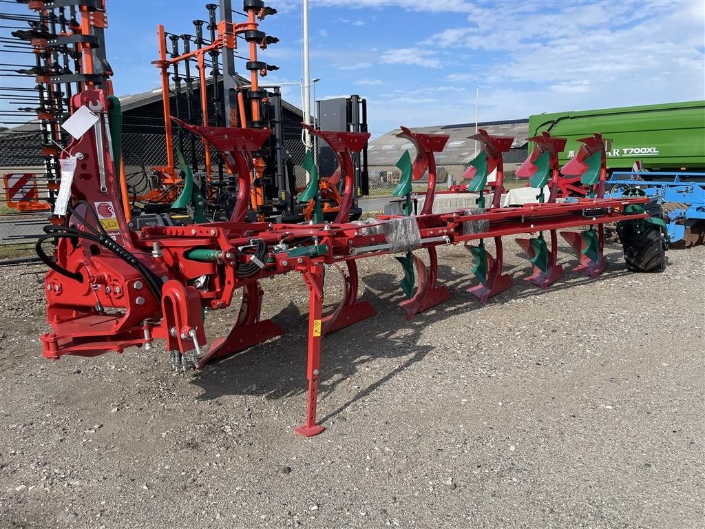 Pflug des Typs Kverneland 3300S Variomat 6x18", Gebrauchtmaschine in Brørup (Bild 1)
