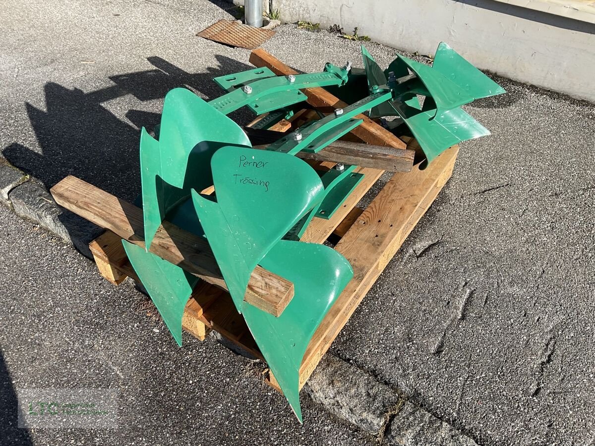 Pflug of the type Kverneland 4 Paar Maiseinleger, Neumaschine in Kalsdorf (Picture 1)