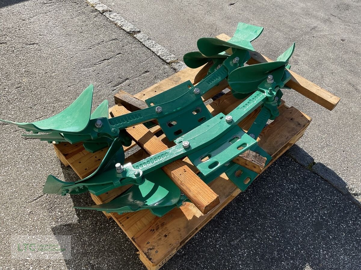 Pflug of the type Kverneland 4 Paar Maiseinleger, Neumaschine in Kalsdorf (Picture 3)