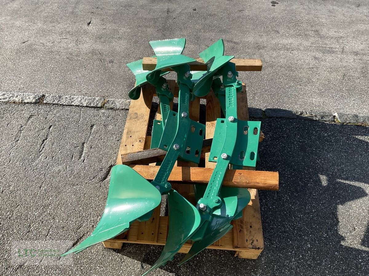 Pflug of the type Kverneland 4 Paar Maiseinleger, Neumaschine in Kalsdorf (Picture 6)
