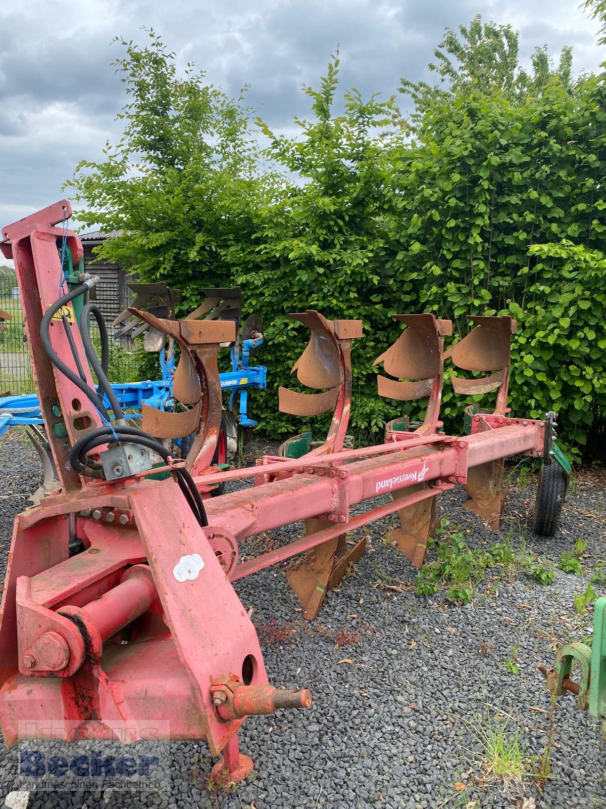 Pflug Türe ait Kverneland 4-Schar, Gebrauchtmaschine içinde Weimar-Niederwalgern (resim 1)