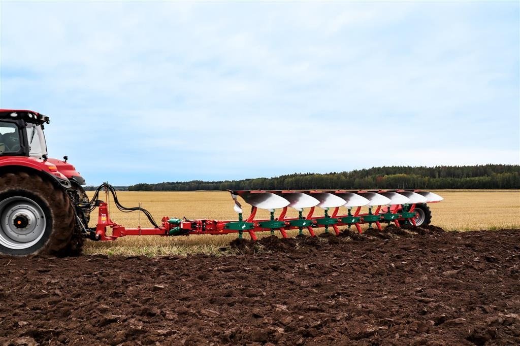 Pflug a típus Kverneland 6300S Variomat 8 fure krop 28, Gebrauchtmaschine ekkor: Kolding (Kép 1)