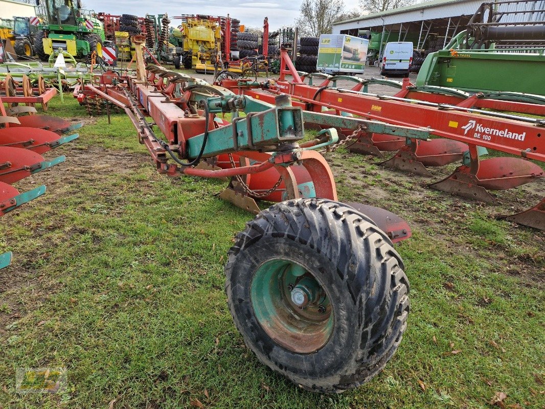 Pflug des Typs Kverneland BB 100 6 Schar mit Packer, Gebrauchtmaschine in Schenkenberg (Bild 4)