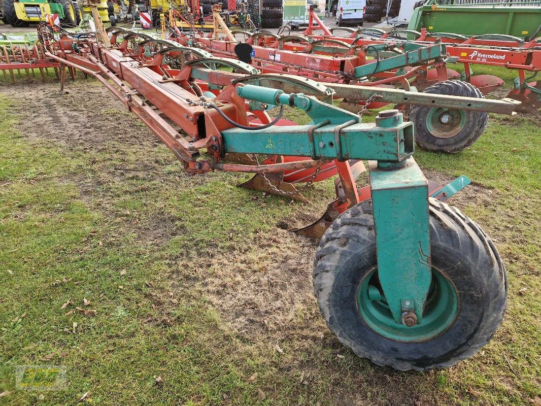 Pflug des Typs Kverneland BB 100 7 Schar mit Packer, Gebrauchtmaschine in Schenkenberg (Bild 6)