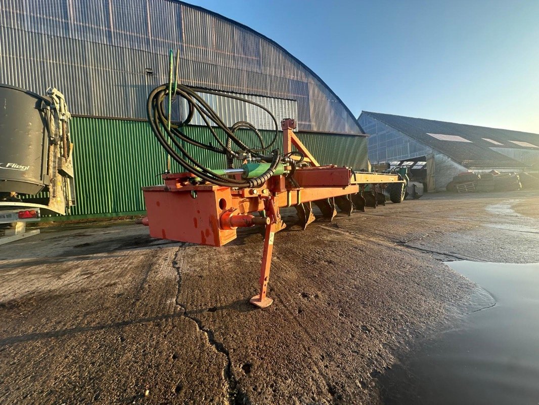 Pflug типа Kverneland BE 100 - 7 Schar, Gebrauchtmaschine в Liebenwalde (Фотография 3)