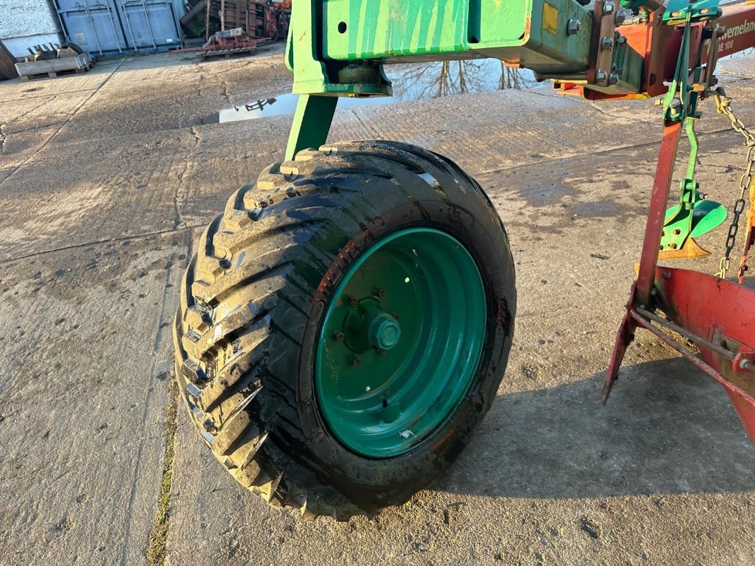 Pflug типа Kverneland BE 100 - 7 Schar, Gebrauchtmaschine в Liebenwalde (Фотография 14)