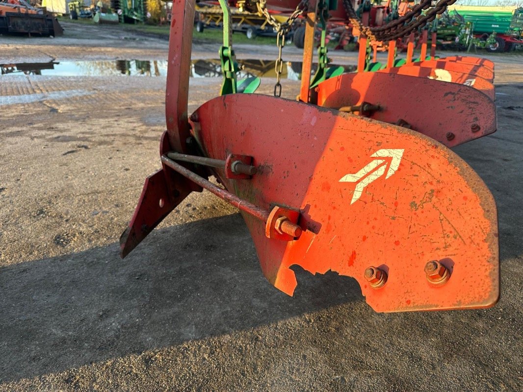 Pflug типа Kverneland BE 100 - 7 Schar, Gebrauchtmaschine в Liebenwalde (Фотография 17)