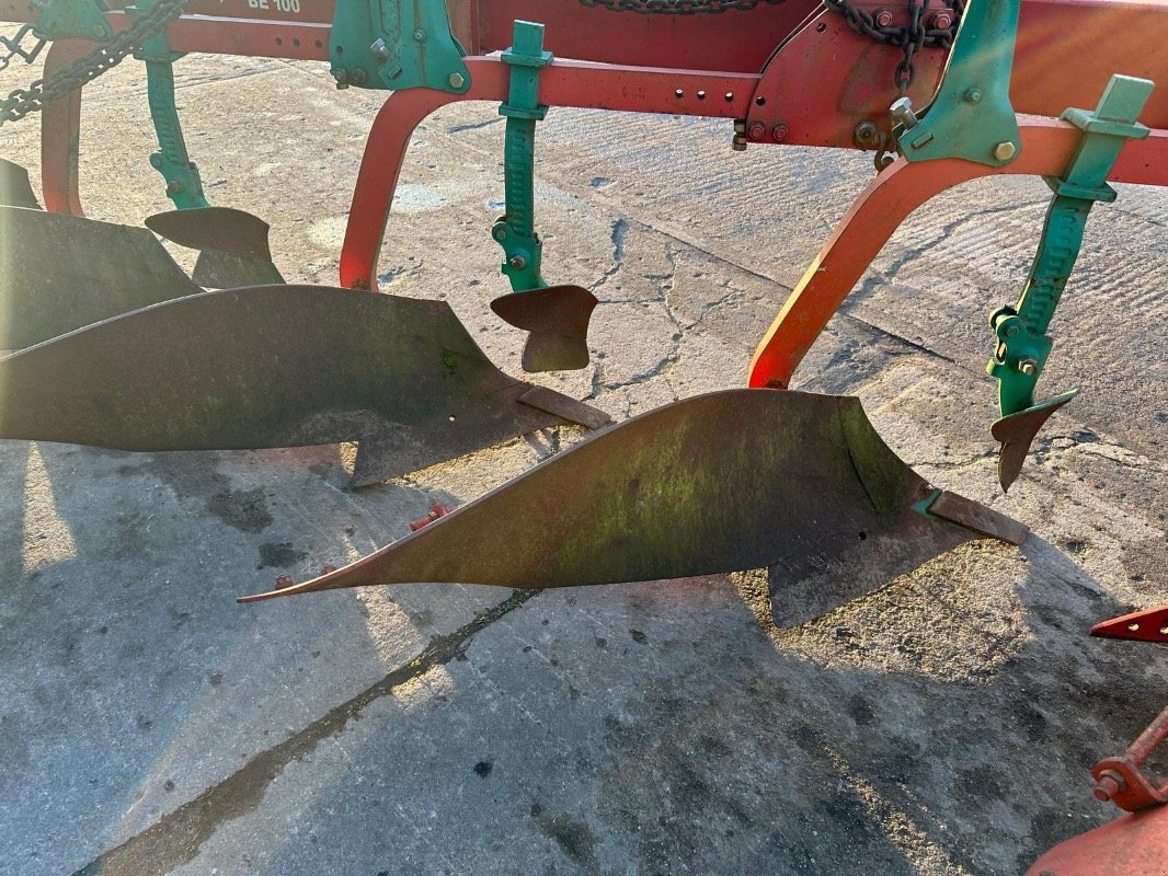 Pflug типа Kverneland BE 100 - 7 Schar, Gebrauchtmaschine в Liebenwalde (Фотография 22)