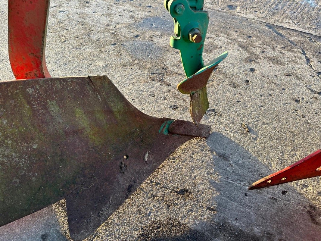 Pflug типа Kverneland BE 100 - 7 Schar, Gebrauchtmaschine в Liebenwalde (Фотография 23)