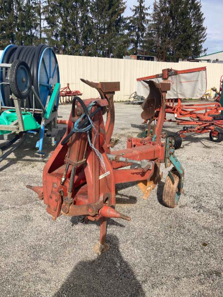 Pflug Türe ait Kverneland BIS SOC, Gebrauchtmaschine içinde VERNOUX EN VIVARAIS (resim 3)