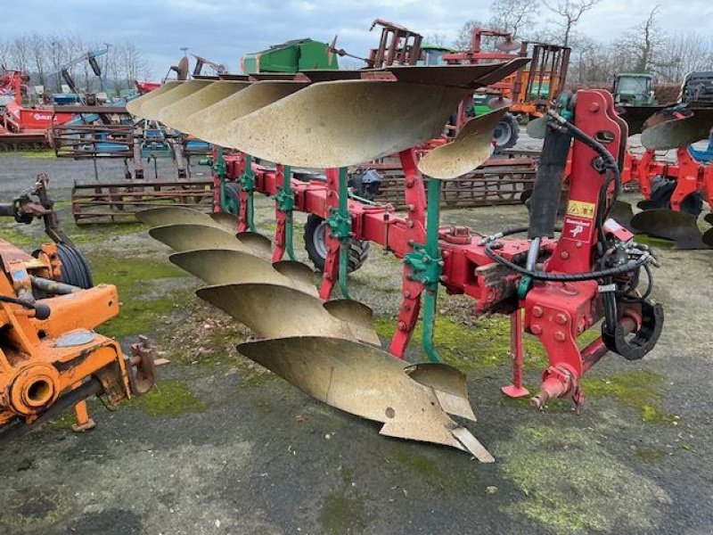 Pflug типа Kverneland CHARRUE, Gebrauchtmaschine в les hayons (Фотография 2)