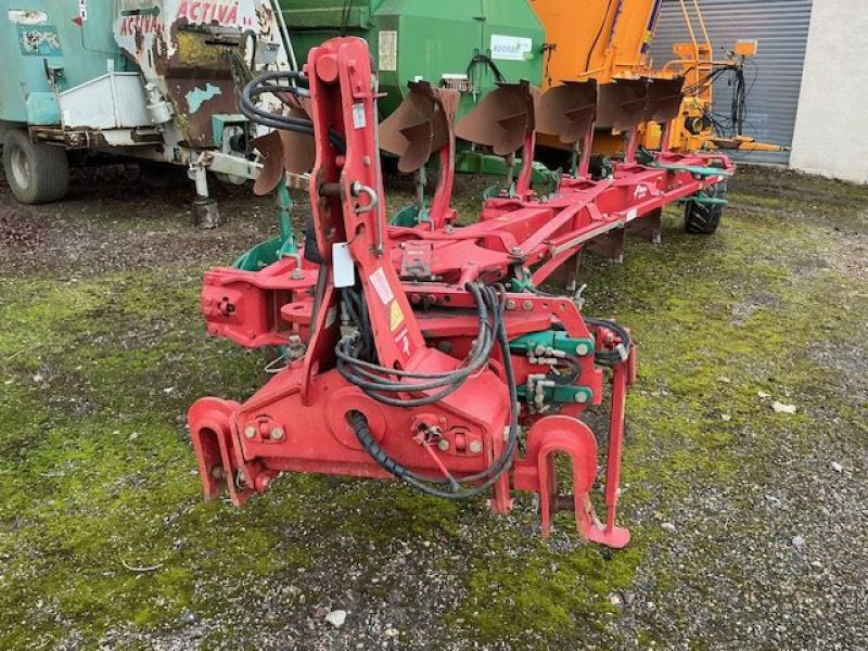 Pflug tip Kverneland CHARRUE, Gebrauchtmaschine in les hayons
