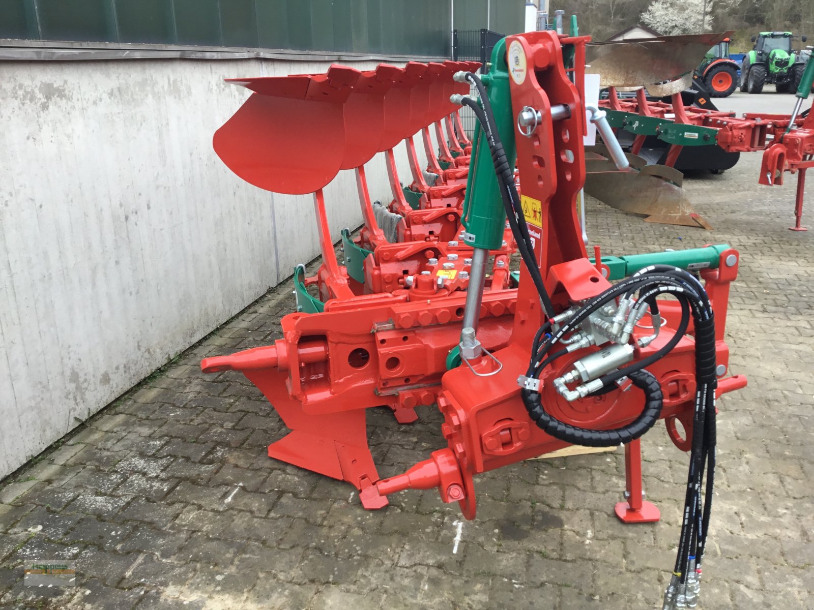 Pflug des Typs Kverneland Ecomat 65-200-8, Neumaschine in Niederstetten (Bild 2)