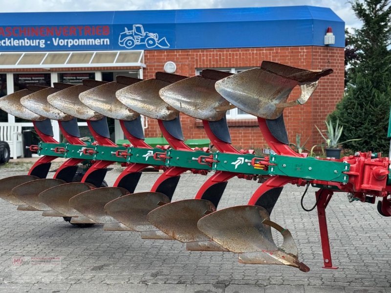 Pflug des Typs Kverneland ECOMAT 65 PL1 7-Schar Vorführmaschine, Gebrauchtmaschine in Neubrandenburg (Bild 1)