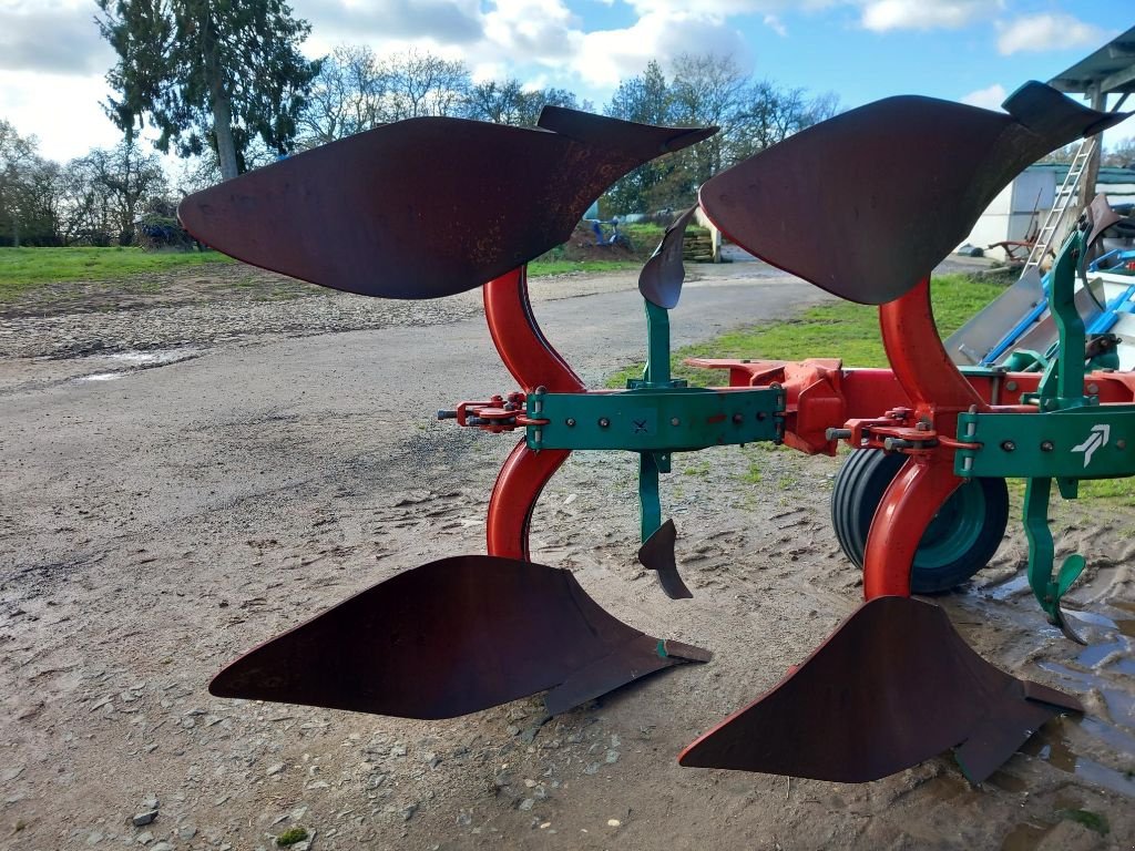 Pflug des Typs Kverneland ED 100-200 5 corps NSM, Gebrauchtmaschine in BRECE (Bild 11)