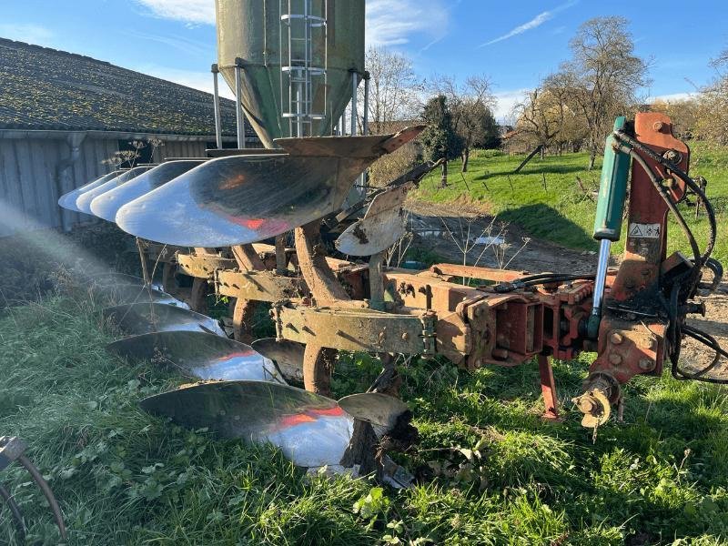Pflug del tipo Kverneland ED 100, Gebrauchtmaschine In STENAY
