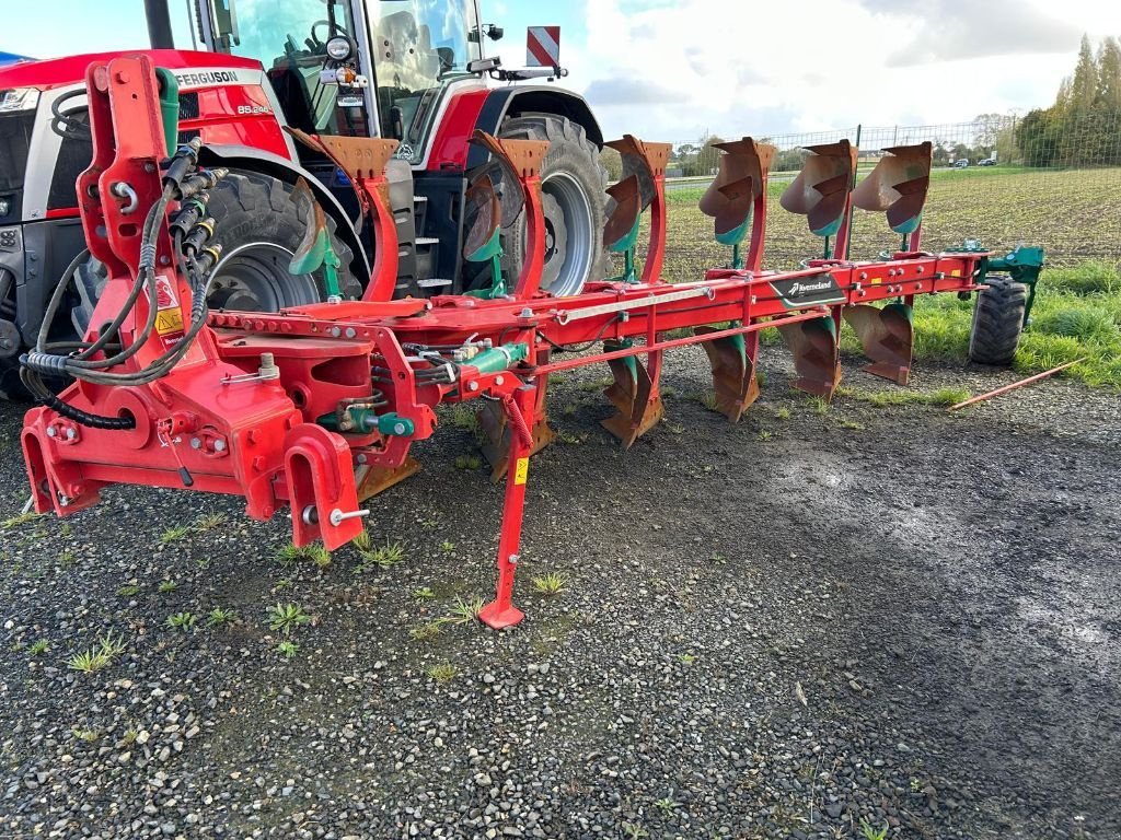 Pflug des Typs Kverneland ED-HD, Gebrauchtmaschine in JOSSELIN (Bild 1)