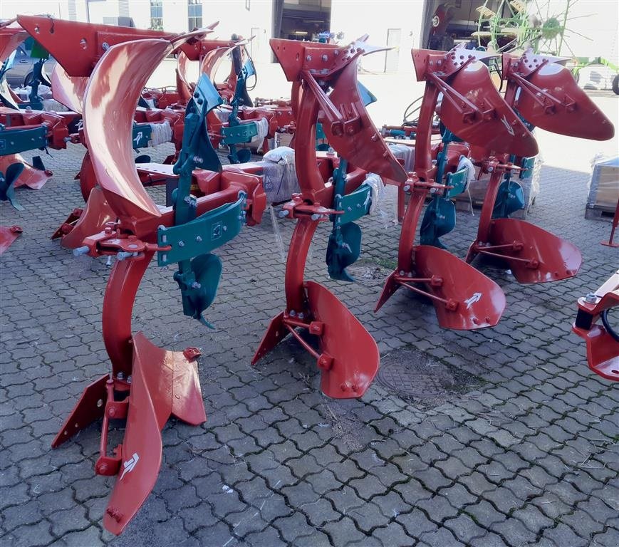 Pflug des Typs Kverneland EG-100/200-28 4 furet, Gebrauchtmaschine in Horsens (Bild 3)