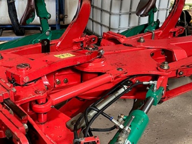 Pflug des Typs Kverneland EG 100-300-28 5 furet, Gebrauchtmaschine in Nimtofte (Bild 1)