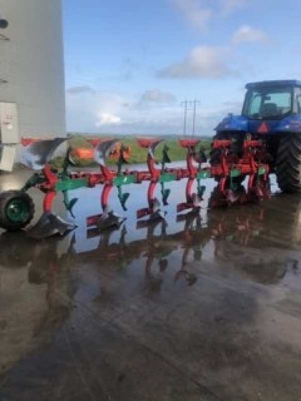 Pflug des Typs Kverneland EG 100-300-28 6 Furet Hydr. landhjul, Gebrauchtmaschine in Hadsten (Bild 1)