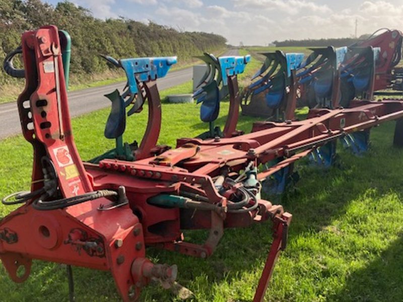 Pflug des Typs Kverneland EG 100-300-30, Gebrauchtmaschine in Snedsted (Bild 1)