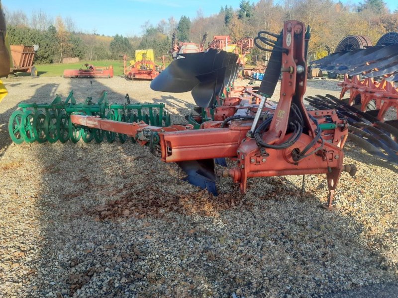 Pflug des Typs Kverneland EG 100-300 + PACOMAT, Gebrauchtmaschine in Give (Bild 1)