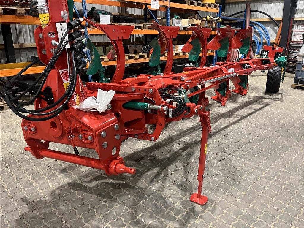 Pflug des Typs Kverneland EG 300 5-furet Vendeplov., Gebrauchtmaschine in Spøttrup (Bild 2)