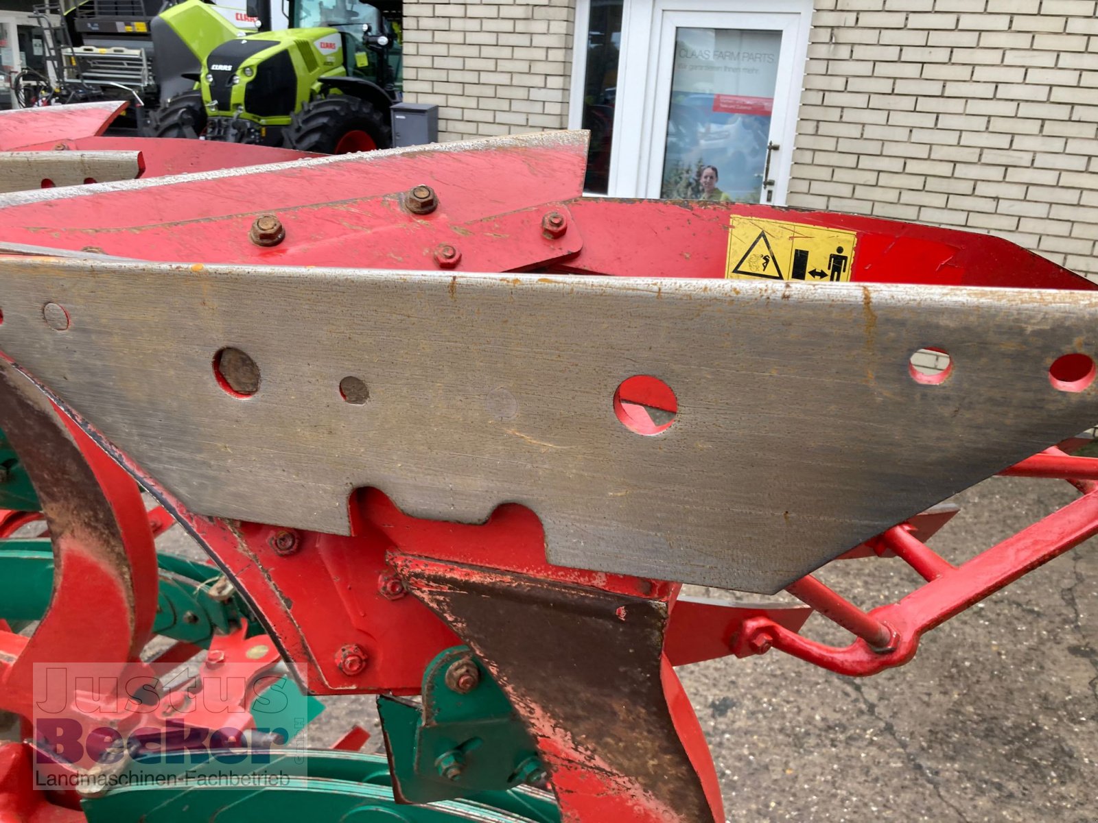 Pflug des Typs Kverneland EG 85-300, Gebrauchtmaschine in Weimar-Niederwalgern (Bild 3)