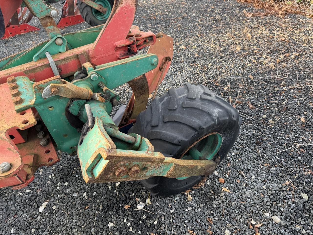 Pflug des Typs Kverneland EG100-300-28-5, Gebrauchtmaschine in Hadsten (Bild 3)