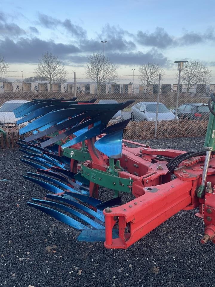 Pflug des Typs Kverneland EG100-300-30-5 FURET, Gebrauchtmaschine in Hadsten (Bild 1)