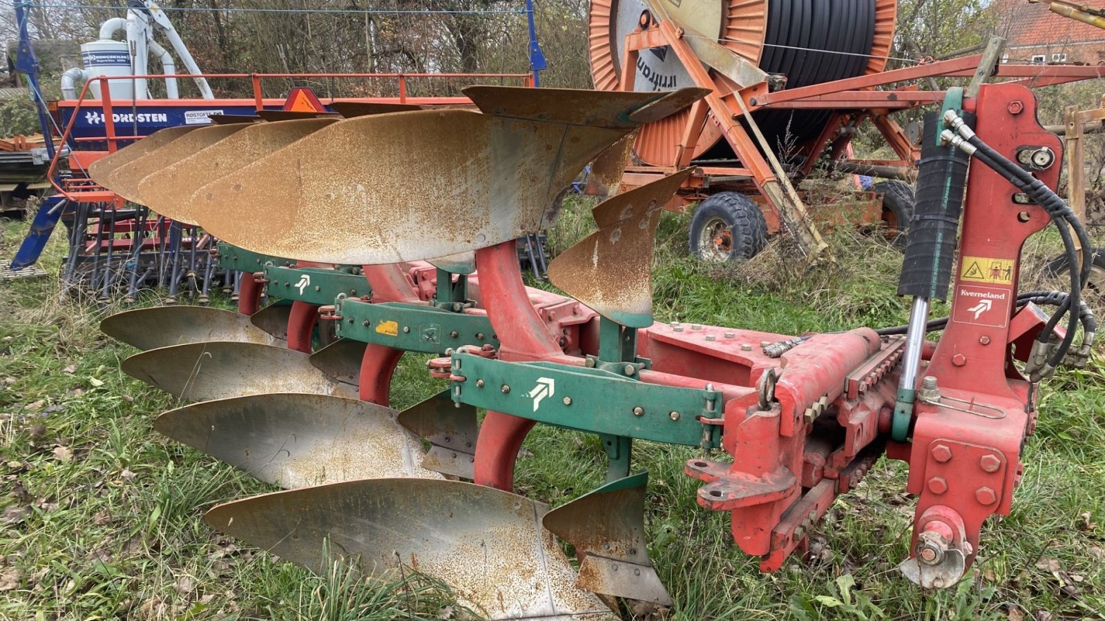 Pflug van het type Kverneland EM 100 m/Packomat pakker, Gebrauchtmaschine in øster ulslev (Foto 1)