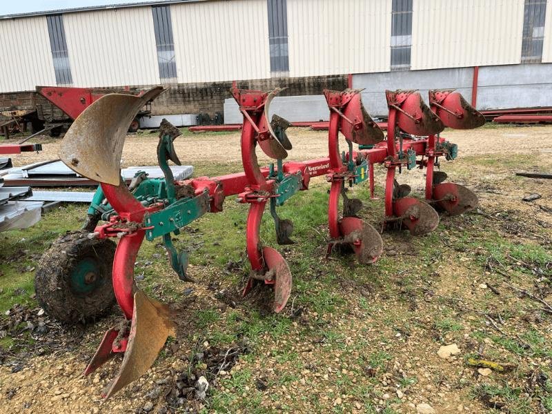 Pflug του τύπου Kverneland EM1005F, Gebrauchtmaschine σε VOUZIERS (Φωτογραφία 2)