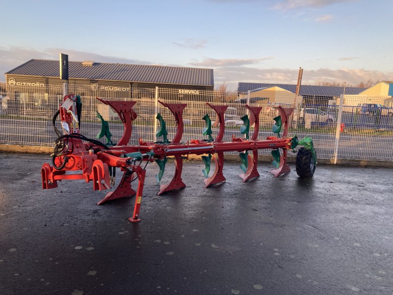 Pflug типа Kverneland ES 100 5C, Gebrauchtmaschine в TREMEUR (Фотография 1)