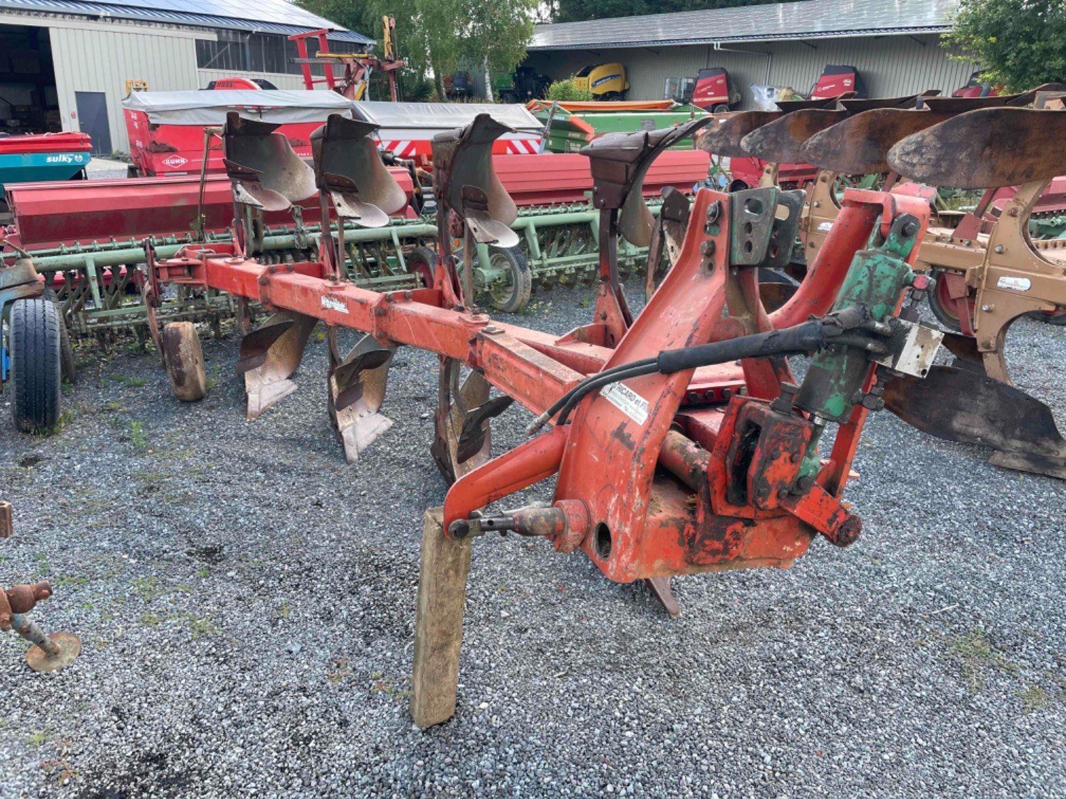 Pflug des Typs Kverneland F120, Gebrauchtmaschine in LA SOUTERRAINE (Bild 4)