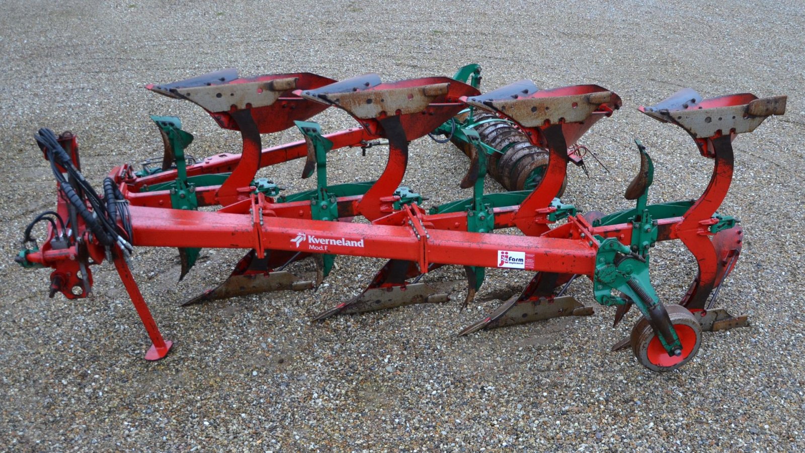 Pflug typu Kverneland F95 4 furet plov med intregreret pakker Hydr. pakkerløft og indsving, Gebrauchtmaschine v Vils, Mors (Obrázek 5)