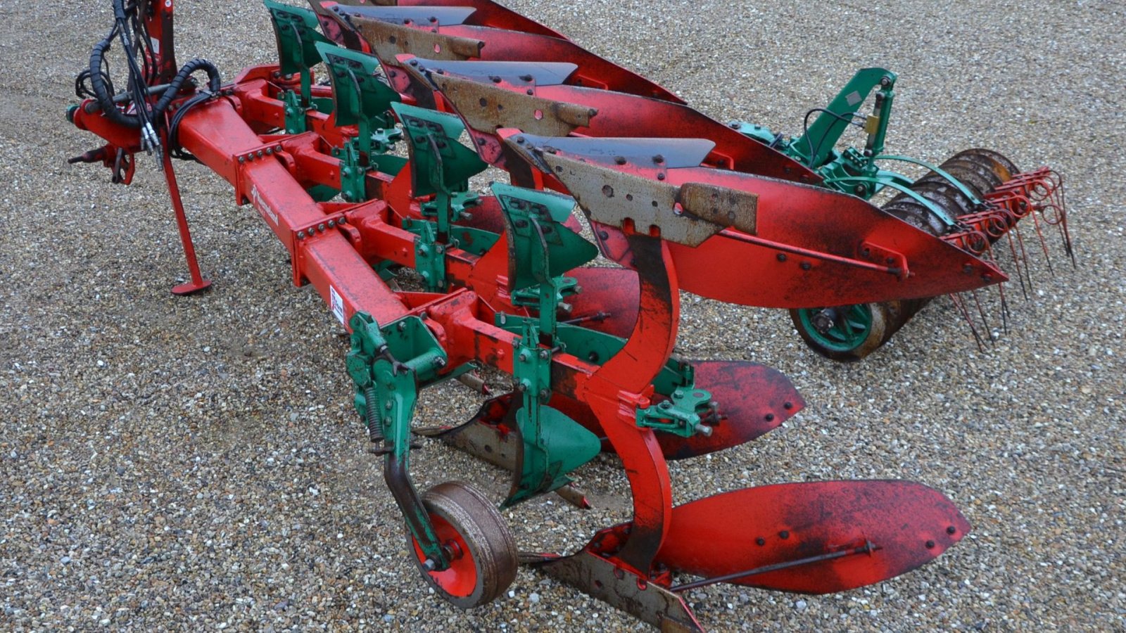 Pflug typu Kverneland F95 4 furet plov med intregreret pakker Hydr. pakkerløft og indsving, Gebrauchtmaschine v Vils, Mors (Obrázek 4)