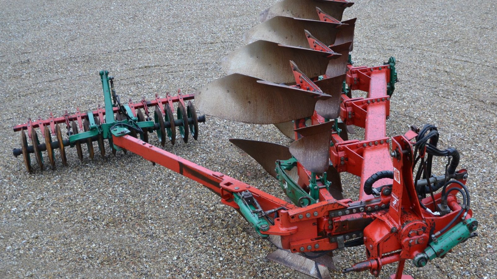 Pflug typu Kverneland F95 4 furet plov med intregreret pakker Hydr. pakkerløft og indsving, Gebrauchtmaschine v Vils, Mors (Obrázek 1)