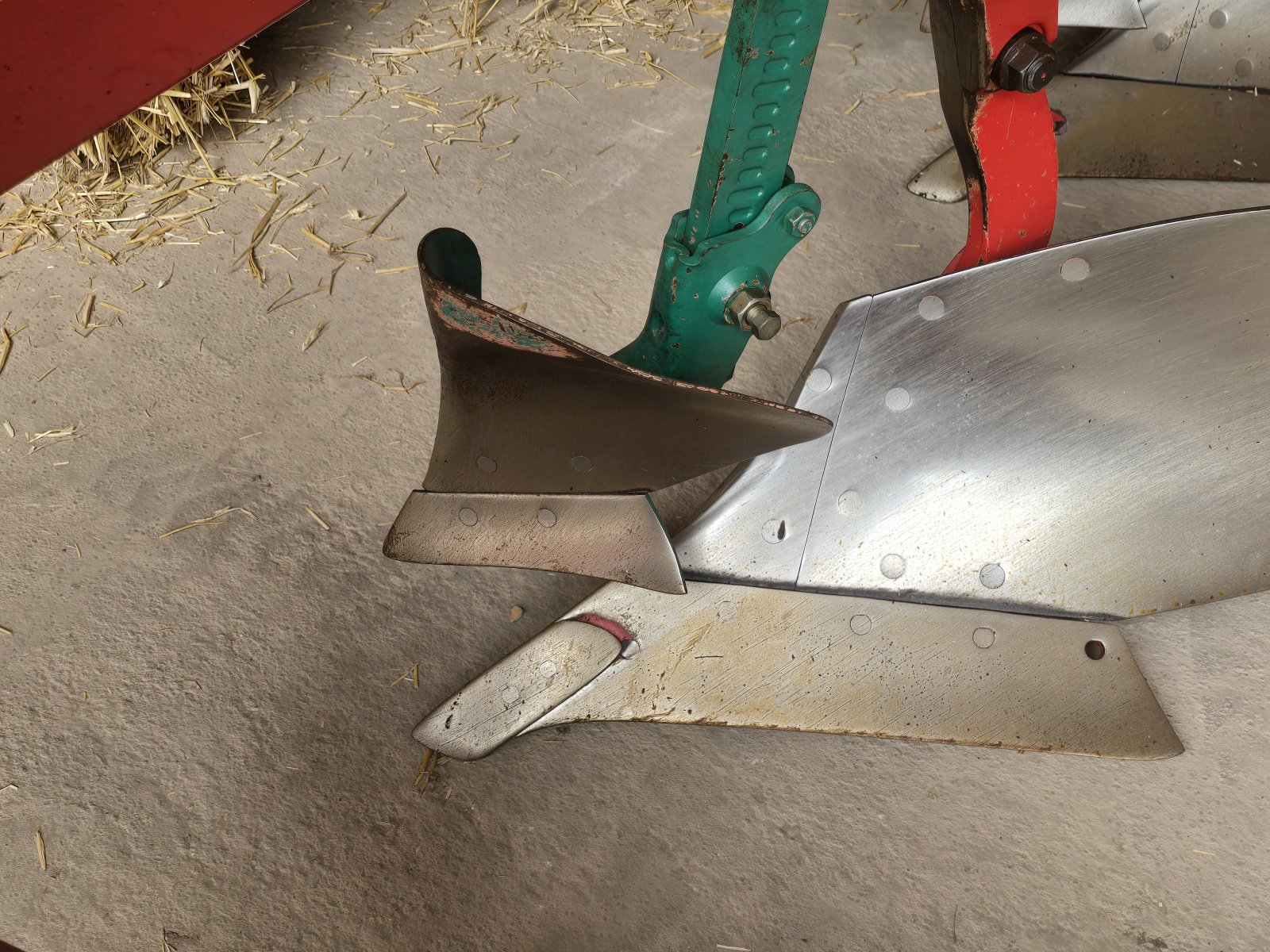 Pflug des Typs Kverneland KKLD-100-300, Gebrauchtmaschine in Treuchtlingen (Bild 9)