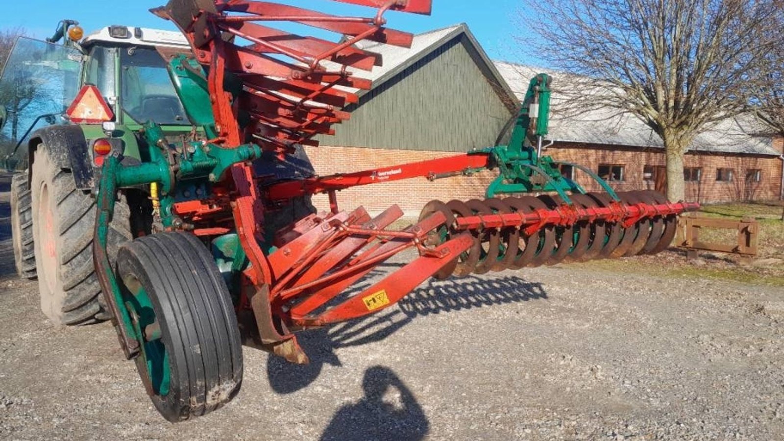 Pflug des Typs Kverneland Kverneland LM100 16″ med interegreret Jordpakker med hydr. sving og tryk LM 100, Gebrauchtmaschine in Skive (Bild 4)