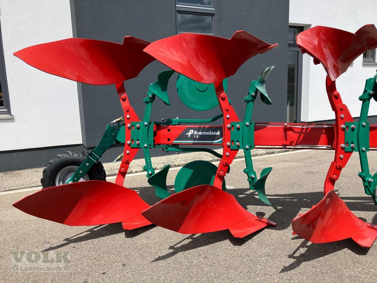 Pflug des Typs Kverneland LB 100/300 5 Schar Pflug, Neumaschine in Friedberg-Derching (Bild 13)