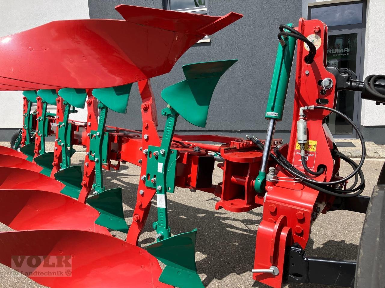 Pflug des Typs Kverneland LB 100/300 5 Schar Pflug, Neumaschine in Friedberg-Derching (Bild 14)