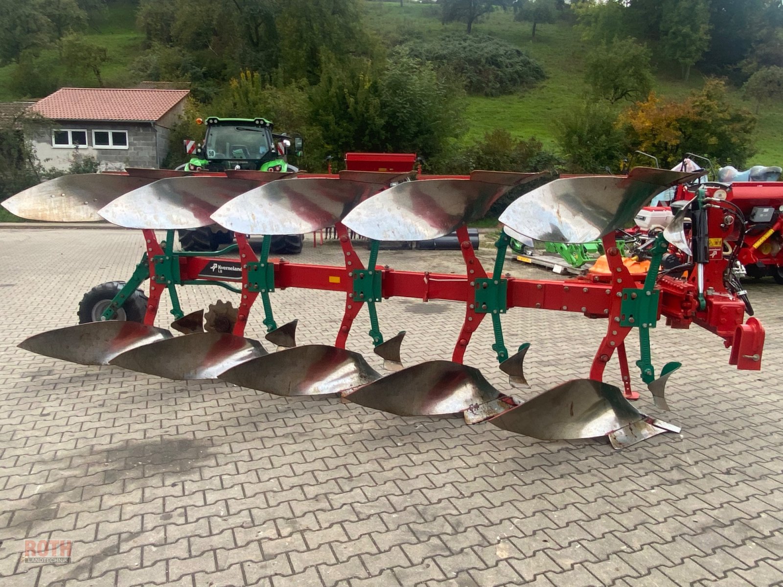 Pflug des Typs Kverneland LB 100 Vario, Gebrauchtmaschine in Untermünkheim (Bild 4)