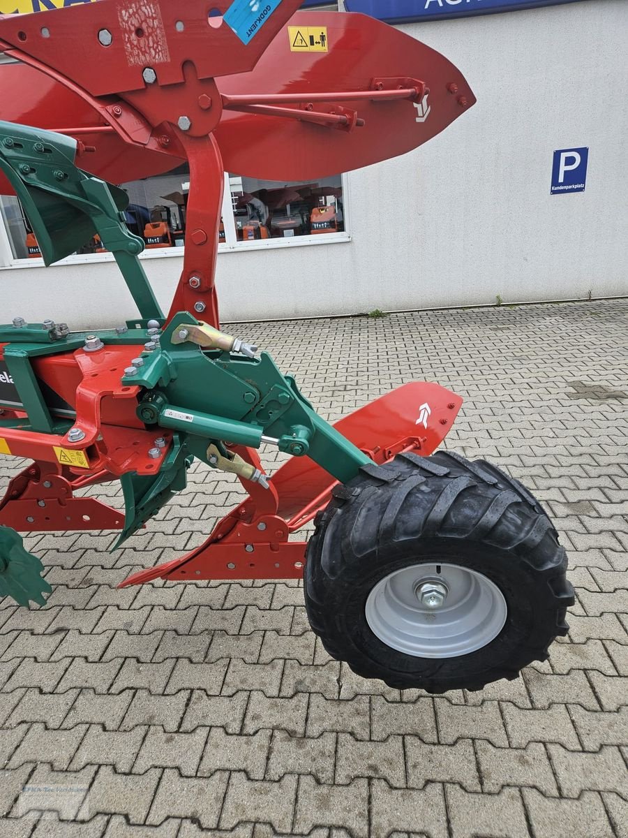 Pflug des Typs Kverneland LB 100200, Gebrauchtmaschine in Erlbach (Bild 3)